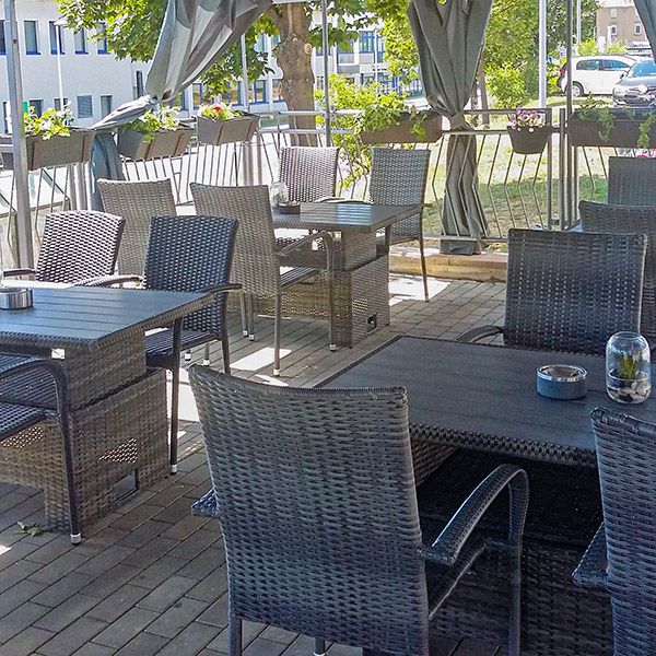 Neuer Biergarten am ElbeCenter